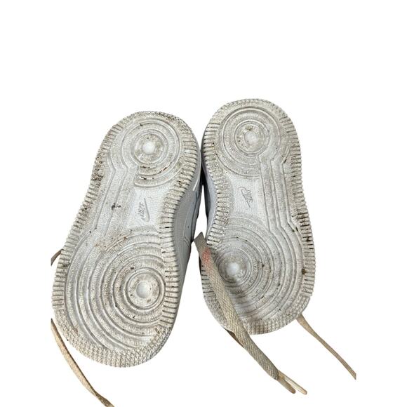 Nike Force 1 LE Triple White Lace Up Sneakers Toddler Size 4C - Picture 6 of 6